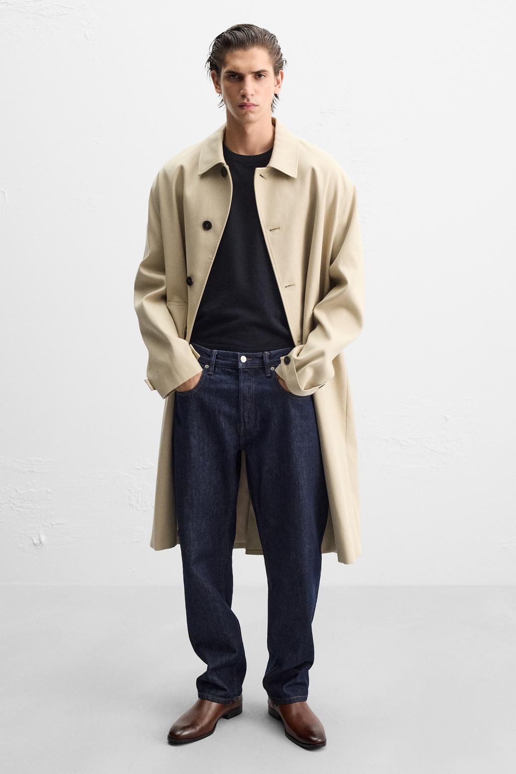 POINTED CHELSEA BOOTS